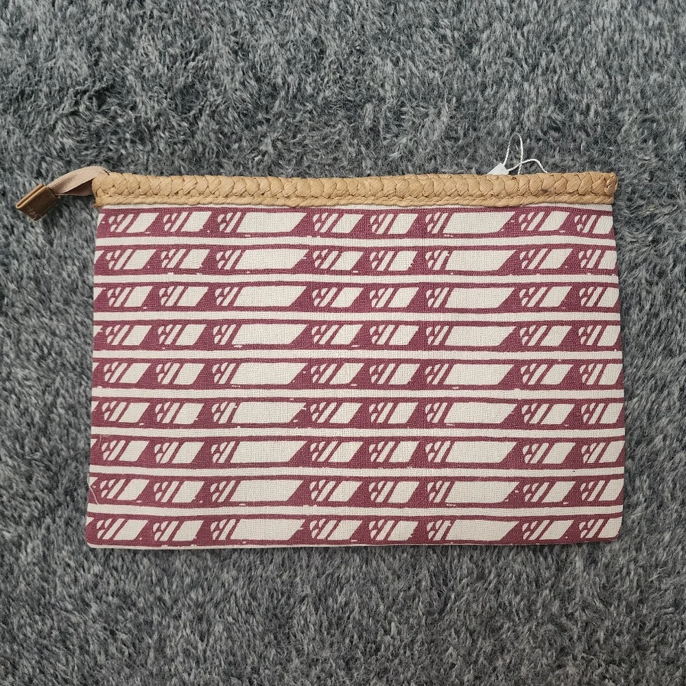 Manaola Heolu stamped clutch zippered pouch